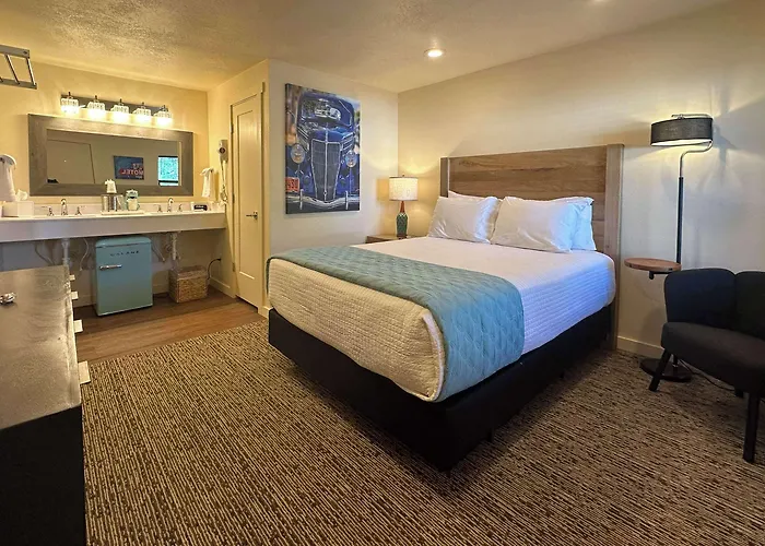 Rodeway & Downtowner-rte 66 Hotel